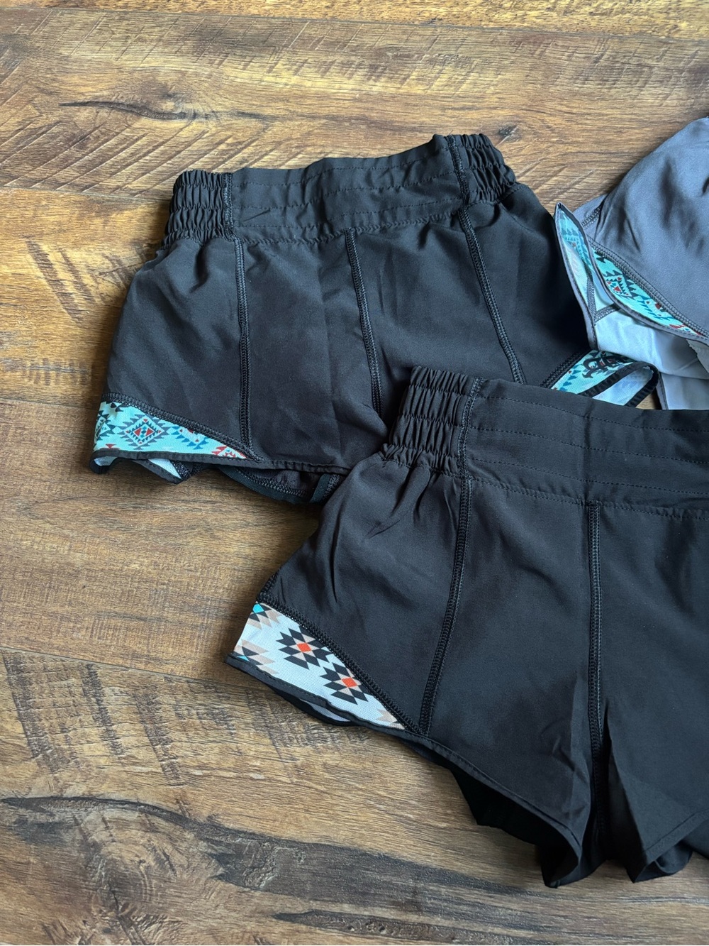 Lot of 3 Rocket Donkey Shorts Size XS - Picture 3 of 6